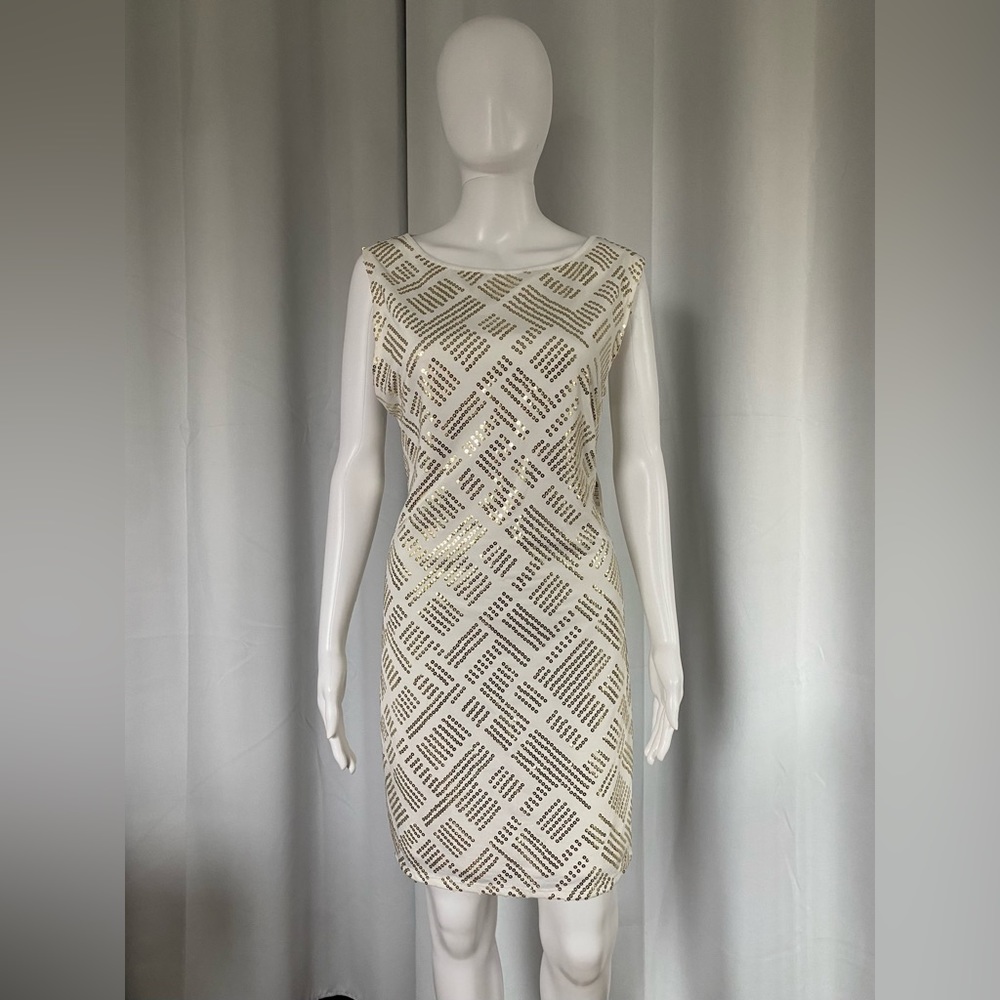 Charlotte Russe Women’s Shift Dress